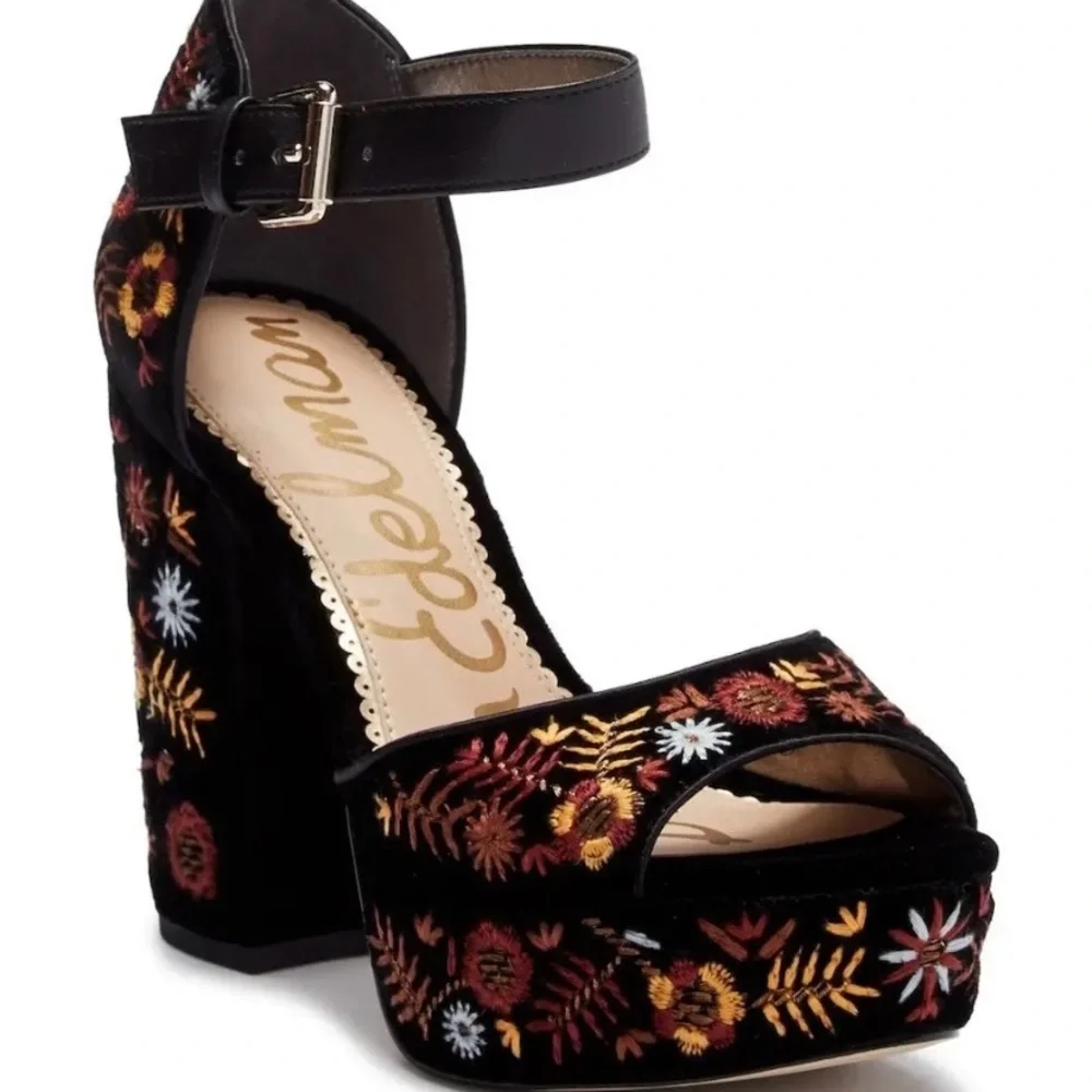 Sam Edelman Marsha Floral Embroidered Velvet Platform Heels - Picture 1 of 1